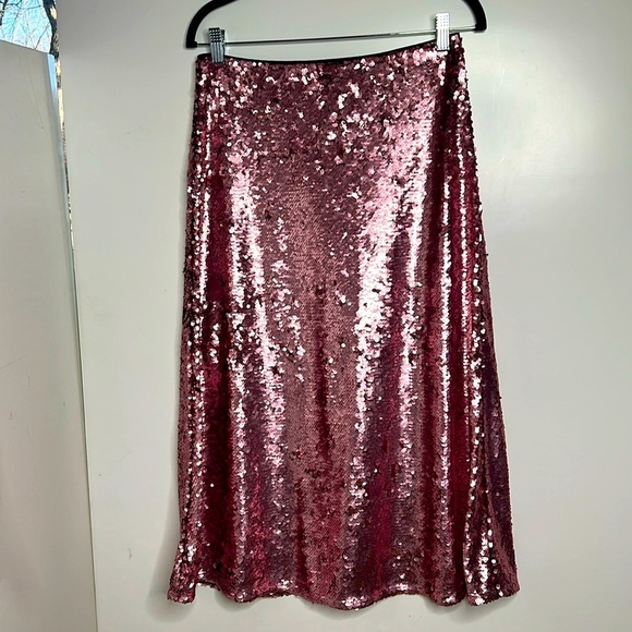 H&M Sz 8 Pink Metallic Sequins Lined Back Zip 32” A Line Skirt - New - Picture 1 of 6